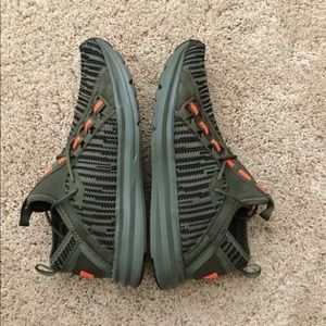 Puma men’s size 10.5 sneakers